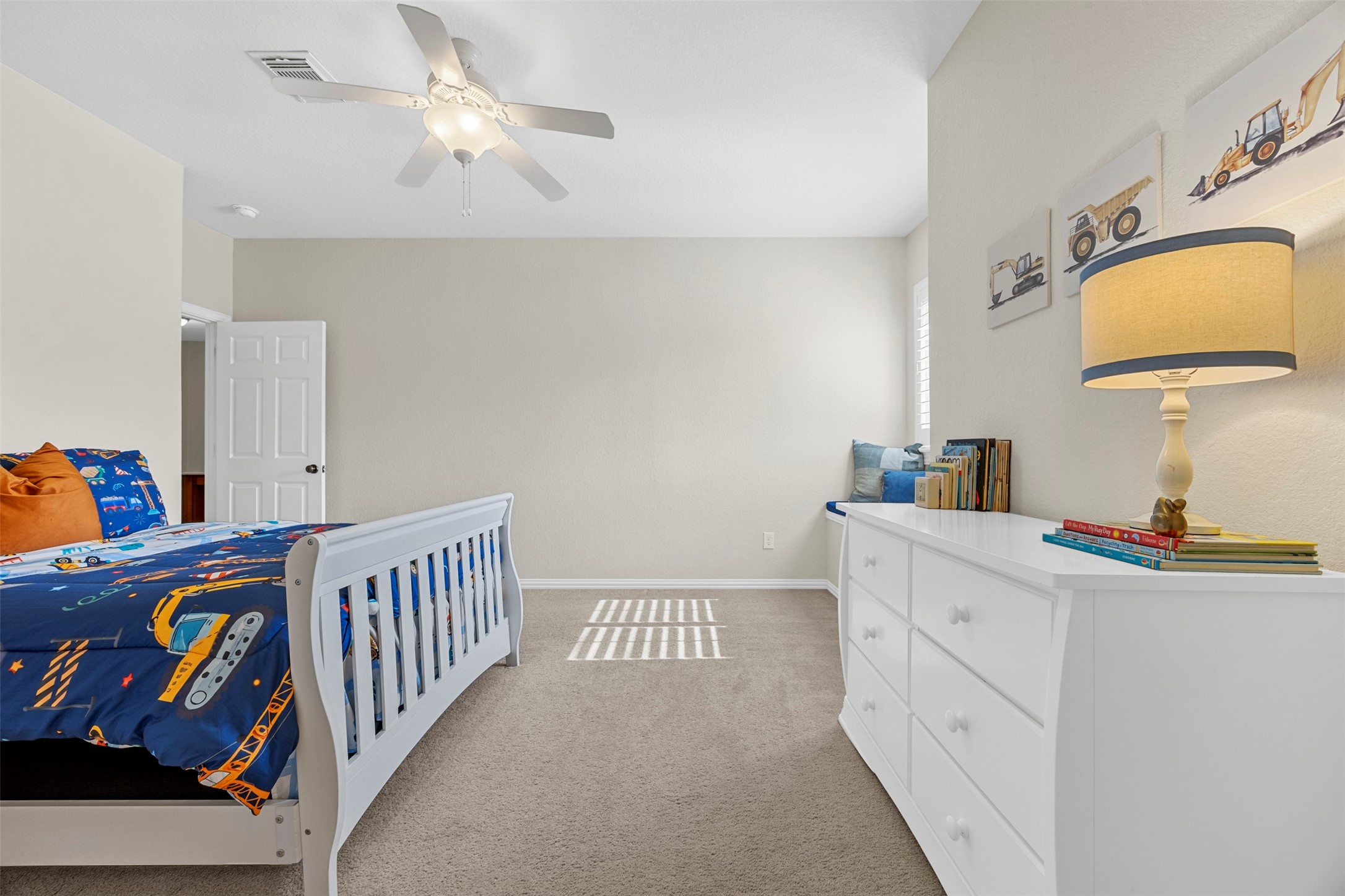 2603 Hendricks Lakes Drive Spring, TX 77388 - Photo 40 of 50 Bright and generously sized upstairs bedroom with plantation shutters, plush carpet, and easy access to the Jack-and-Jill bath.