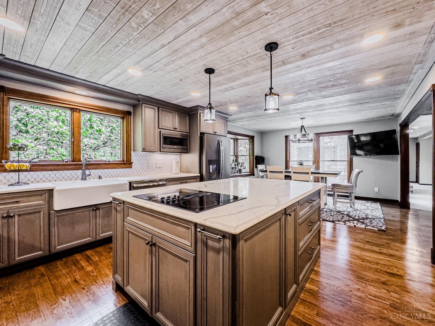 6181 Dry Ridge Road Cincinnati, OH 45252 - Photo 12 of 63 Gallery Image 12