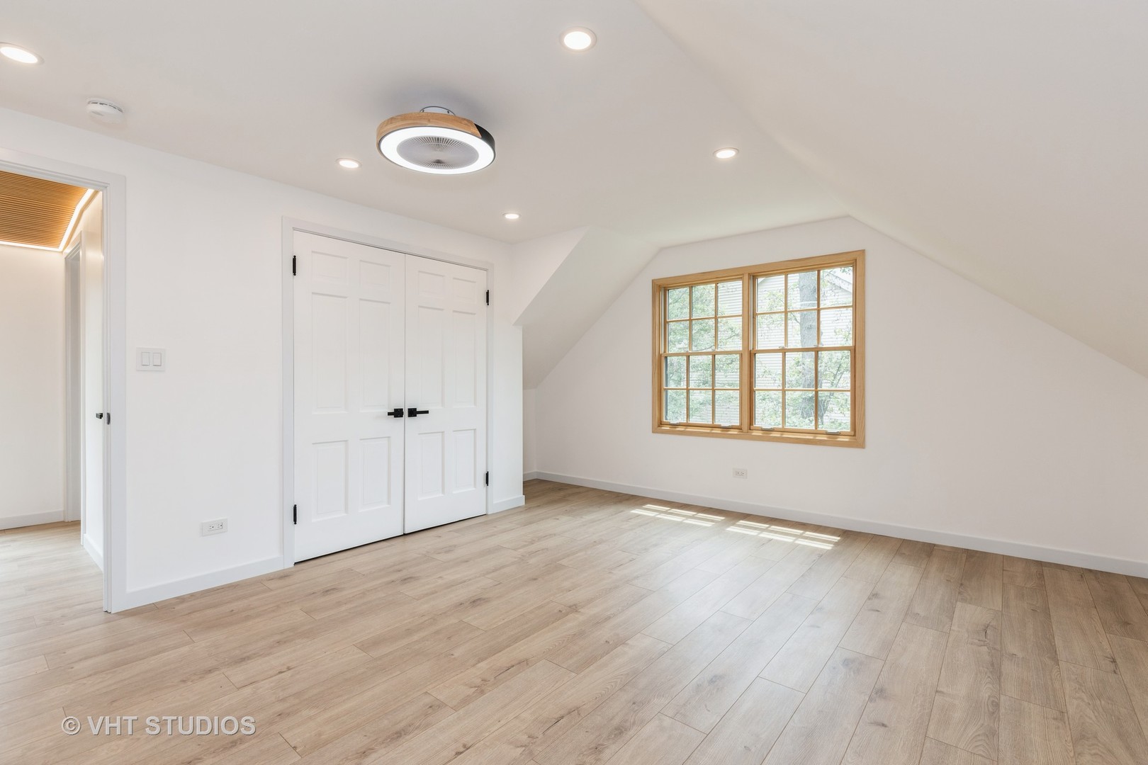 639 Harms Road Glenview, IL 60025 - Photo 15 of 21