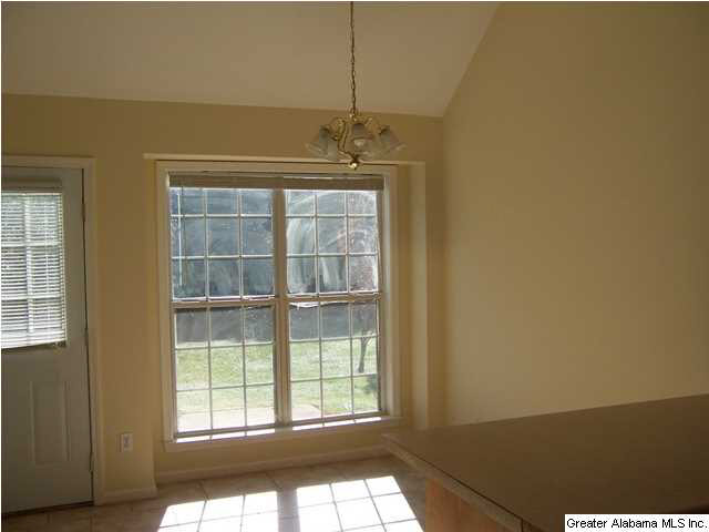 919 10th Street Southwest Alabaster, AL 35007 - Photo 5 of 11