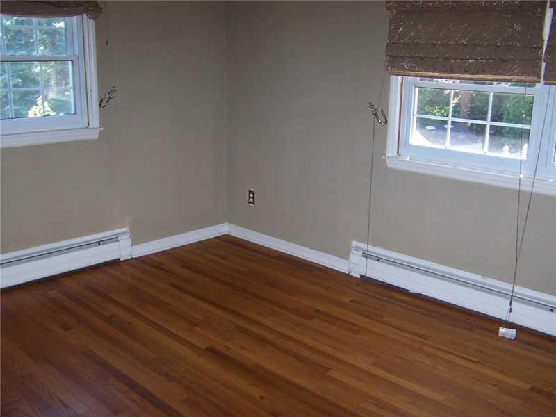 183 Boxfield Road Upper St. Clair, PA 15241 - Photo 9 of 17 Master Bedroom.