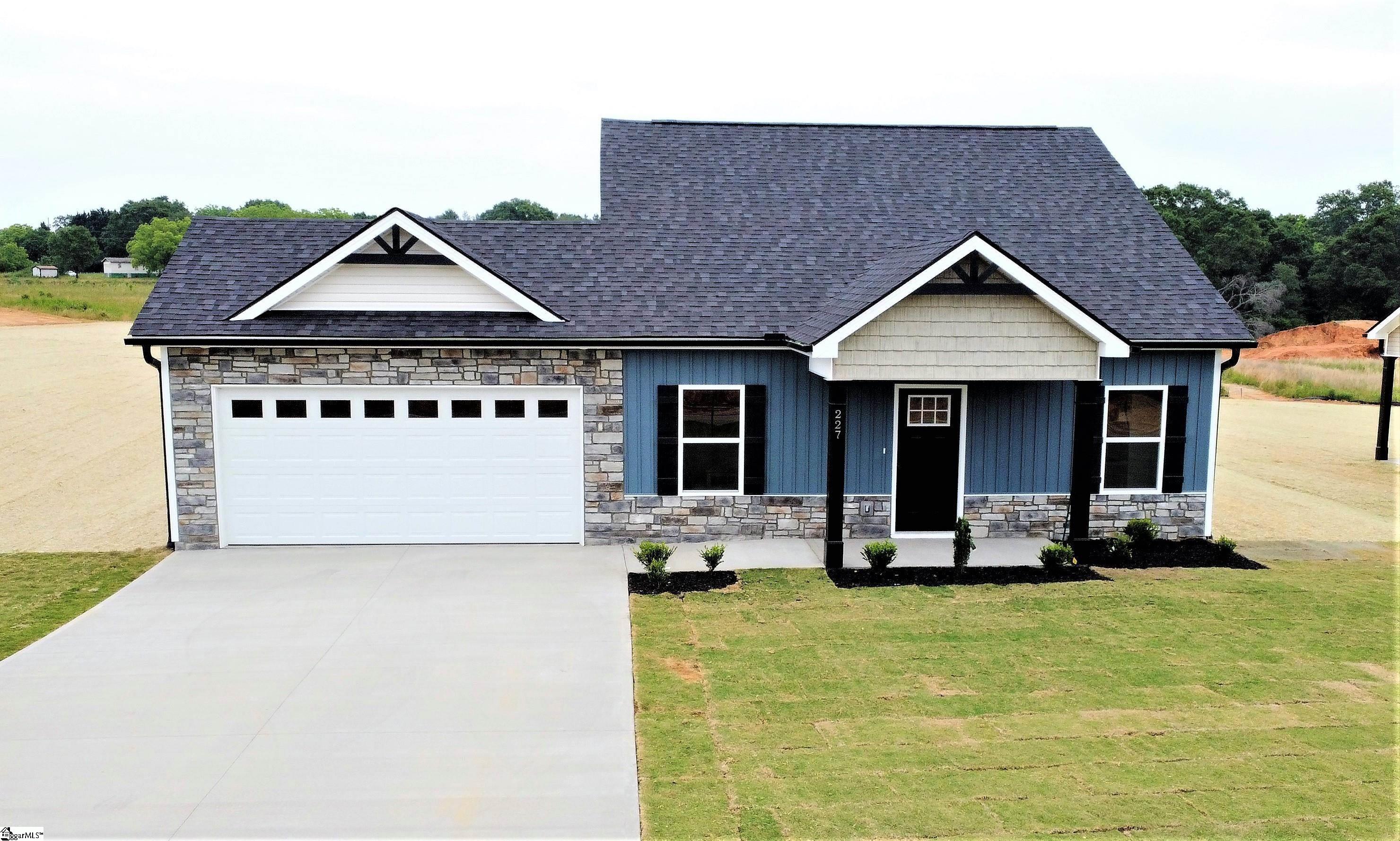227-r C R C Thompson Road Chesnee, SC 29323 - Photo 1 of 35 Gallery Image 1