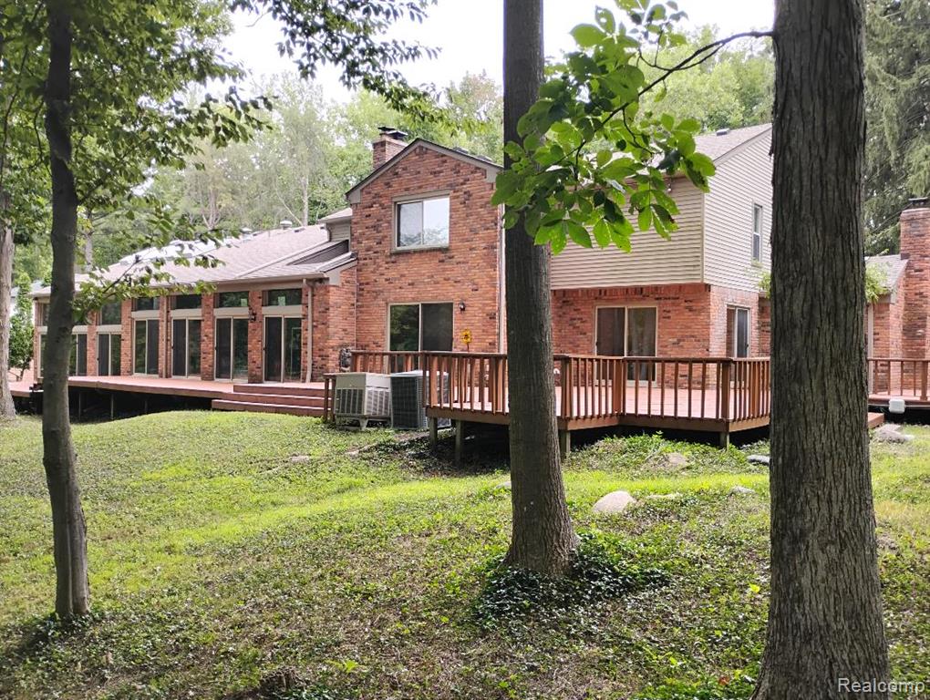 28680 West 12 Mile Road Farmington Hills, MI 48334 - Photo 2 of 27