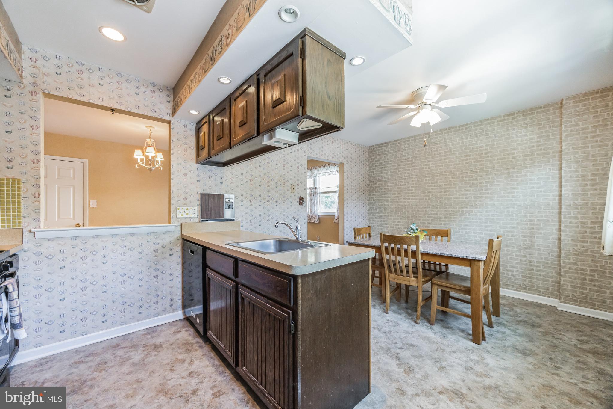 7012 Voigt Road Philadelphia, PA 19128 - Photo 12 of 29 Gallery Image 12
