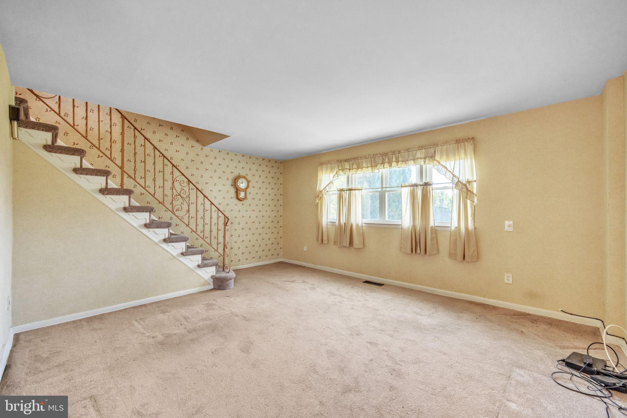 7012 Voigt Road Philadelphia, PA 19128 - Photo 3 of 29 Gallery Image 3