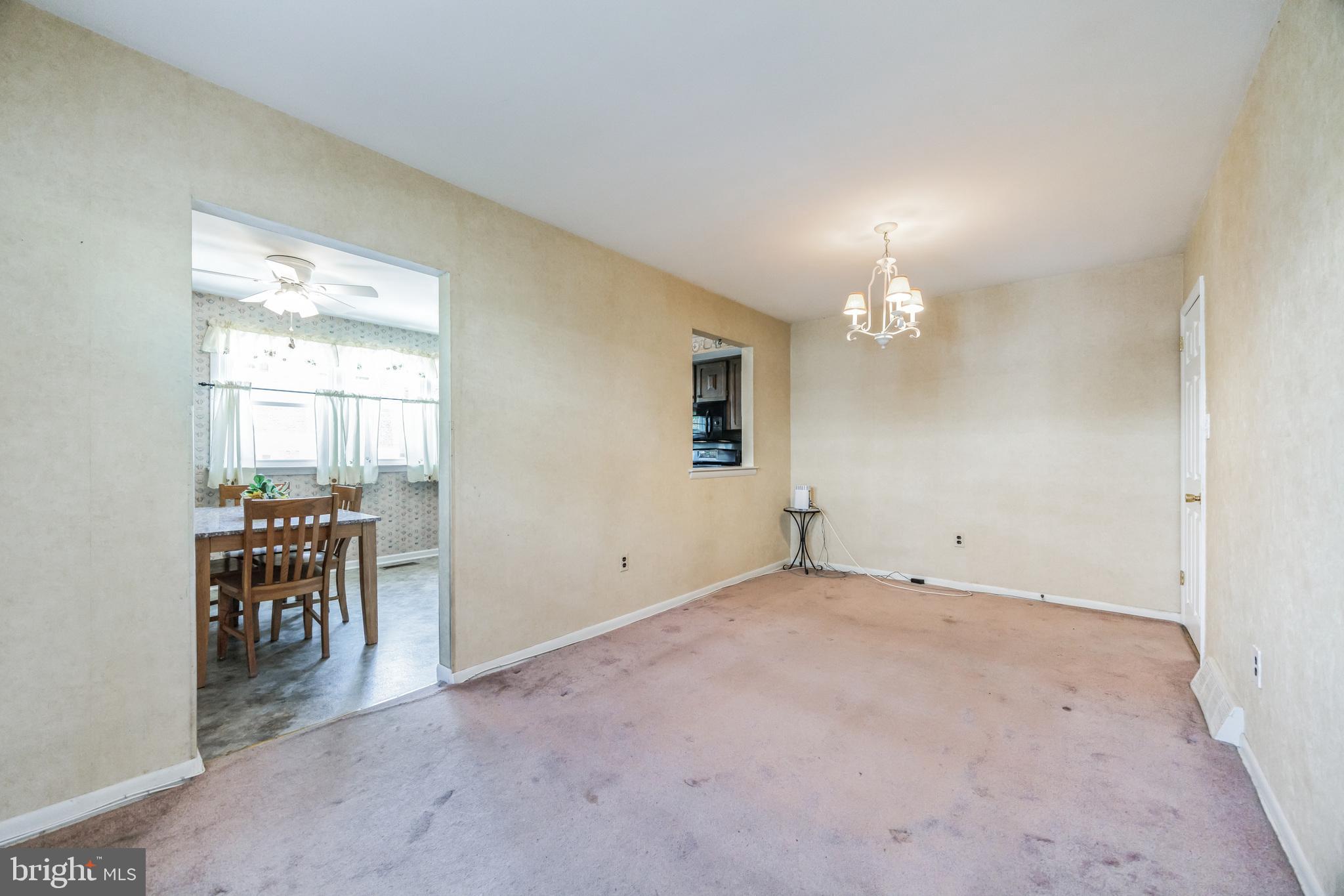 7012 Voigt Road Philadelphia, PA 19128 - Photo 7 of 29 Gallery Image 7
