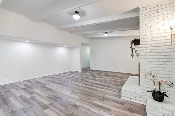 $1,975 | 1703 North Roberson Street, Conroe, TX 77301