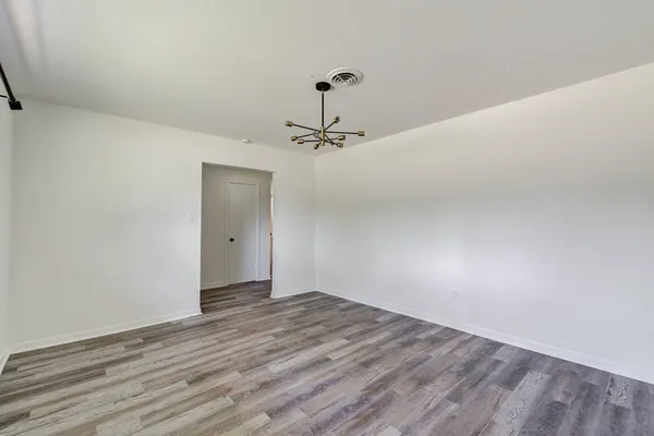 $1,975 | 1703 North Roberson Street, Conroe, TX 77301