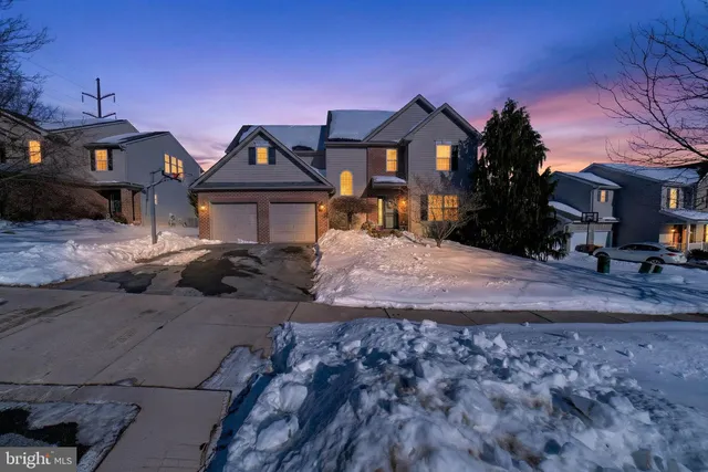 $515,000 | 4609 Troxell Drive, Whitehall, PA 18052