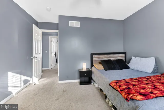 $515,000 | 4609 Troxell Drive, Whitehall, PA 18052