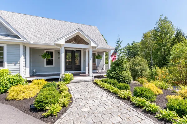 $1,425,000 | 47 Clover Ridge Road, Meredith, NH 03253