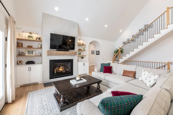 $1,425,000 | 47 Clover Ridge Road, Meredith, NH 03253