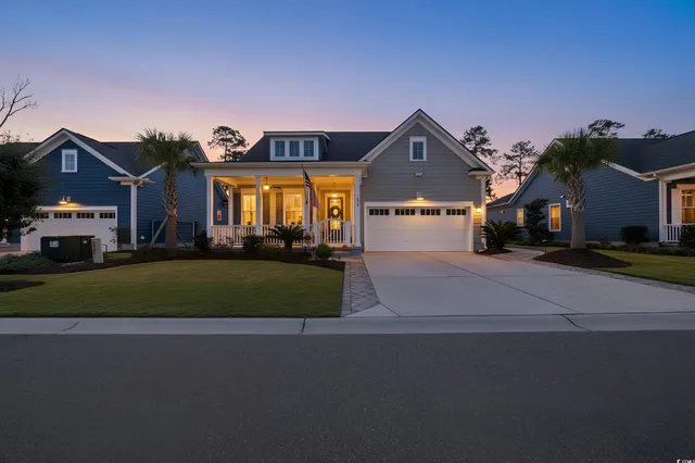 $699,900 | 121 Blackwater Drive, Murrells Inlet, SC 29576