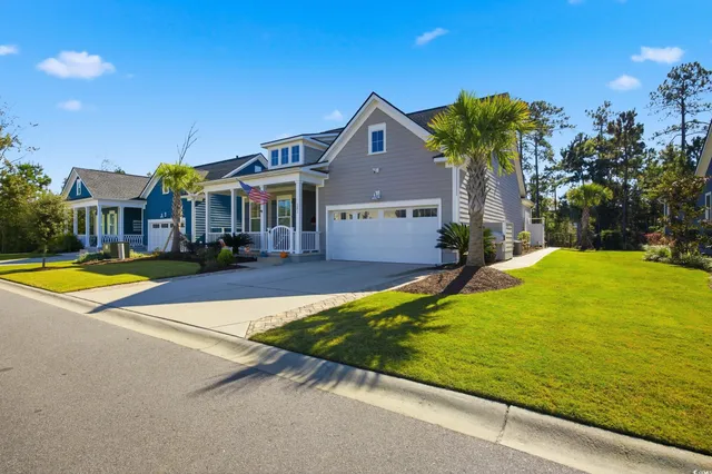 $699,900 | 121 Blackwater Drive, Murrells Inlet, SC 29576