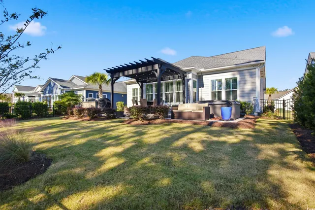 $699,900 | 121 Blackwater Drive, Murrells Inlet, SC 29576
