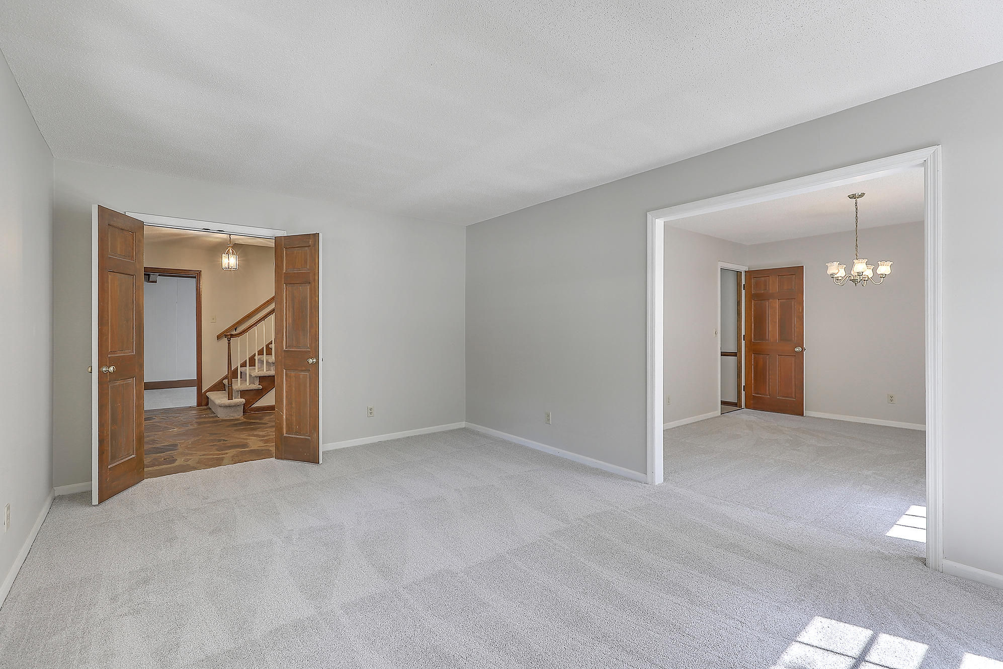 1 Leichester Road Charleston, SC 29407 - Photo 22 of 41 Living Room 2