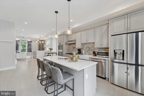 $650,000 | 488 Evergreen Avenue, Philadelphia, PA 19128