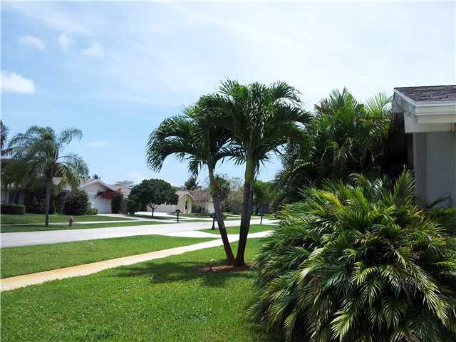 4196 Bay Laurel Way Boca Raton, FL 33487 - Photo 5 of 25 Additional Photo