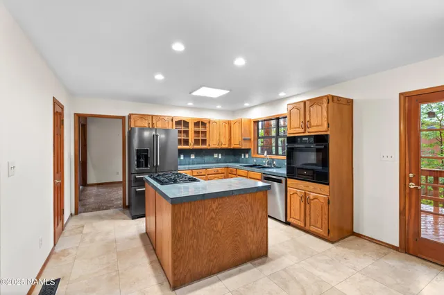 $849,999 | 3130 Tina Lane, Flagstaff, AZ 86001