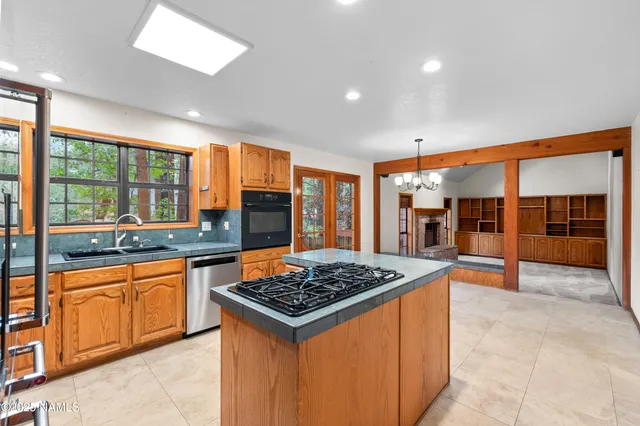 $849,999 | 3130 Tina Lane, Flagstaff, AZ 86001