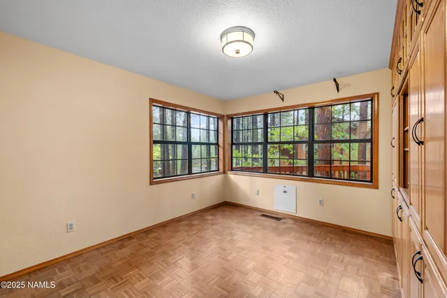 $849,999 | 3130 Tina Lane, Flagstaff, AZ 86001