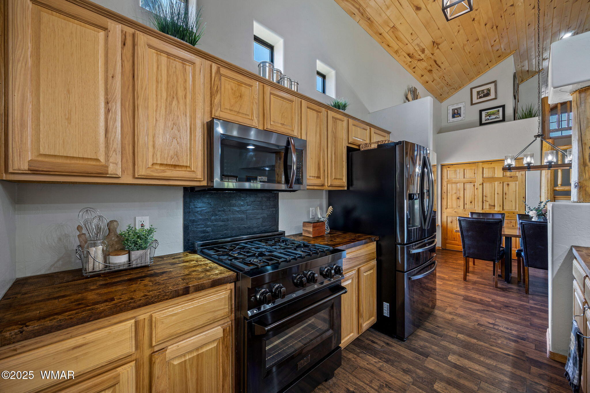 2295 Bison Rnch Trail Overgaard, AZ 85933 - Photo 6 of 68 KITCHEN