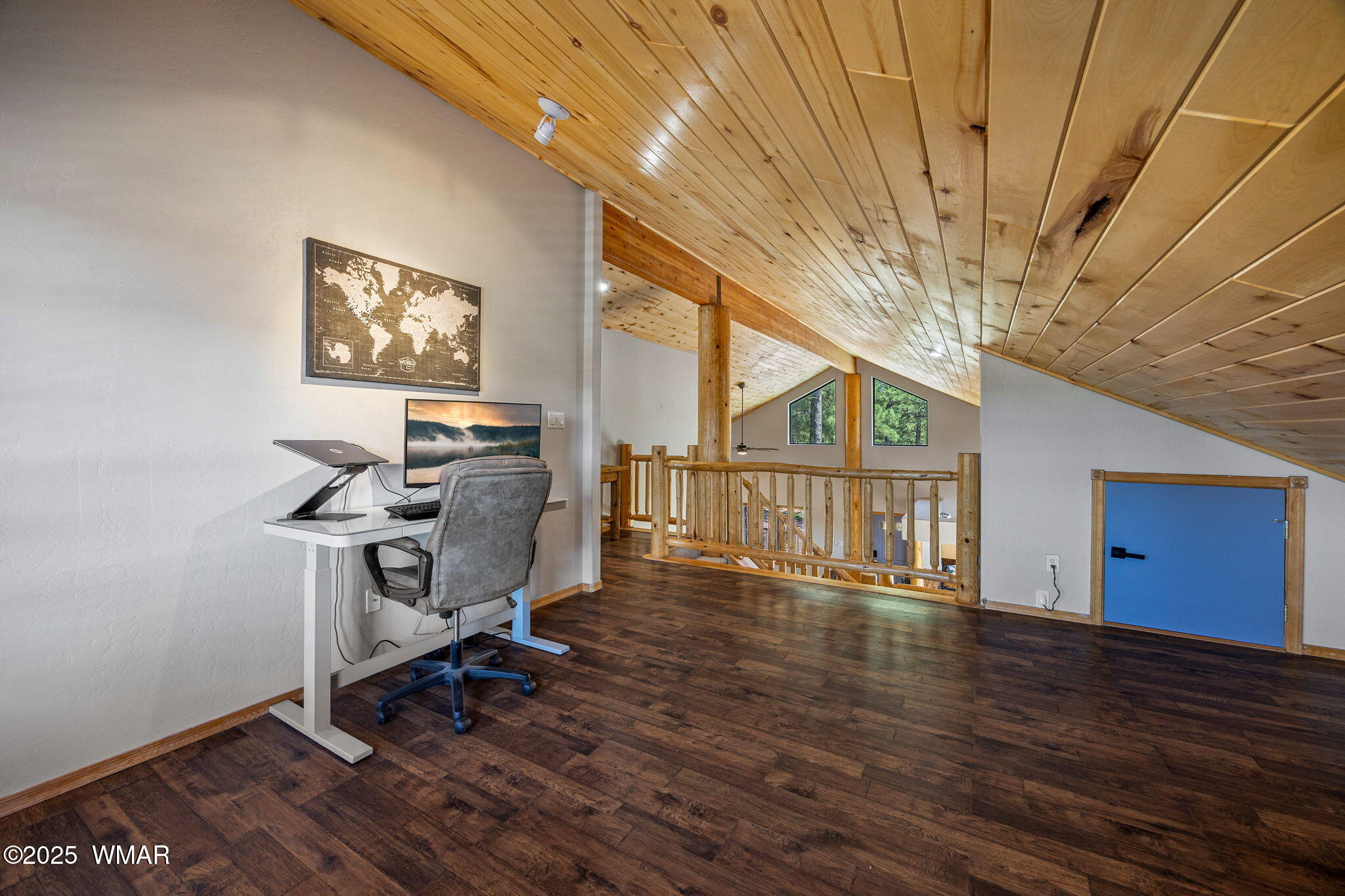 2295 Bison Rnch Trail Overgaard, AZ 85933 - Photo 19 of 68 MAKES A GREAT OFFICE