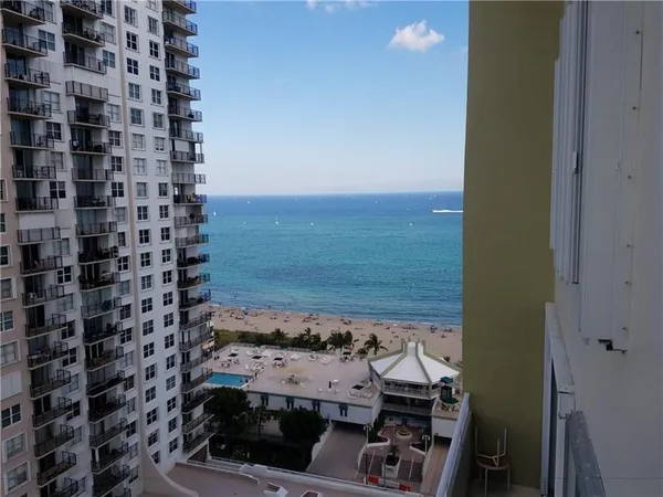 $2,950 | 111 Briny Avenue, Unit 2011, Pompano Beach, FL 33062