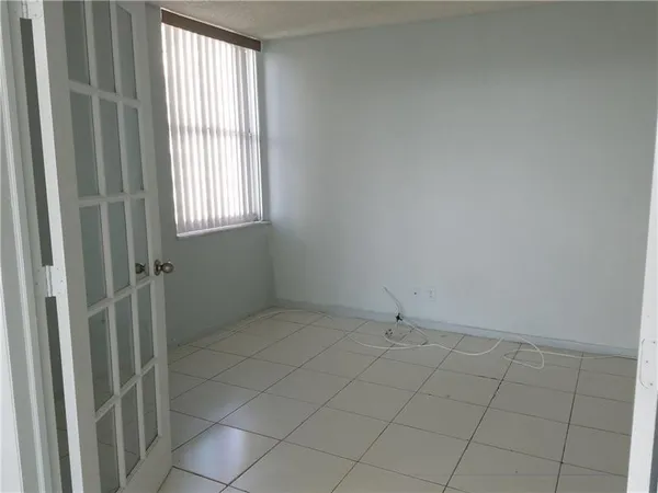 $2,950 | 111 Briny Avenue, Unit 2011, Pompano Beach, FL 33062