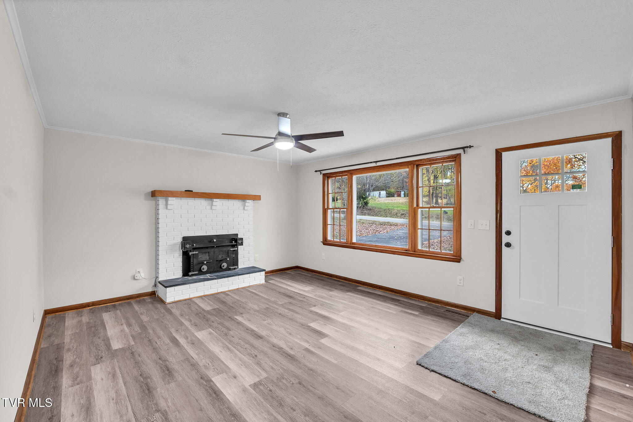 24850 Walden Road Abingdon, VA 24210 - Photo 13 of 38 13-web-or-mls-24850-walden-rd