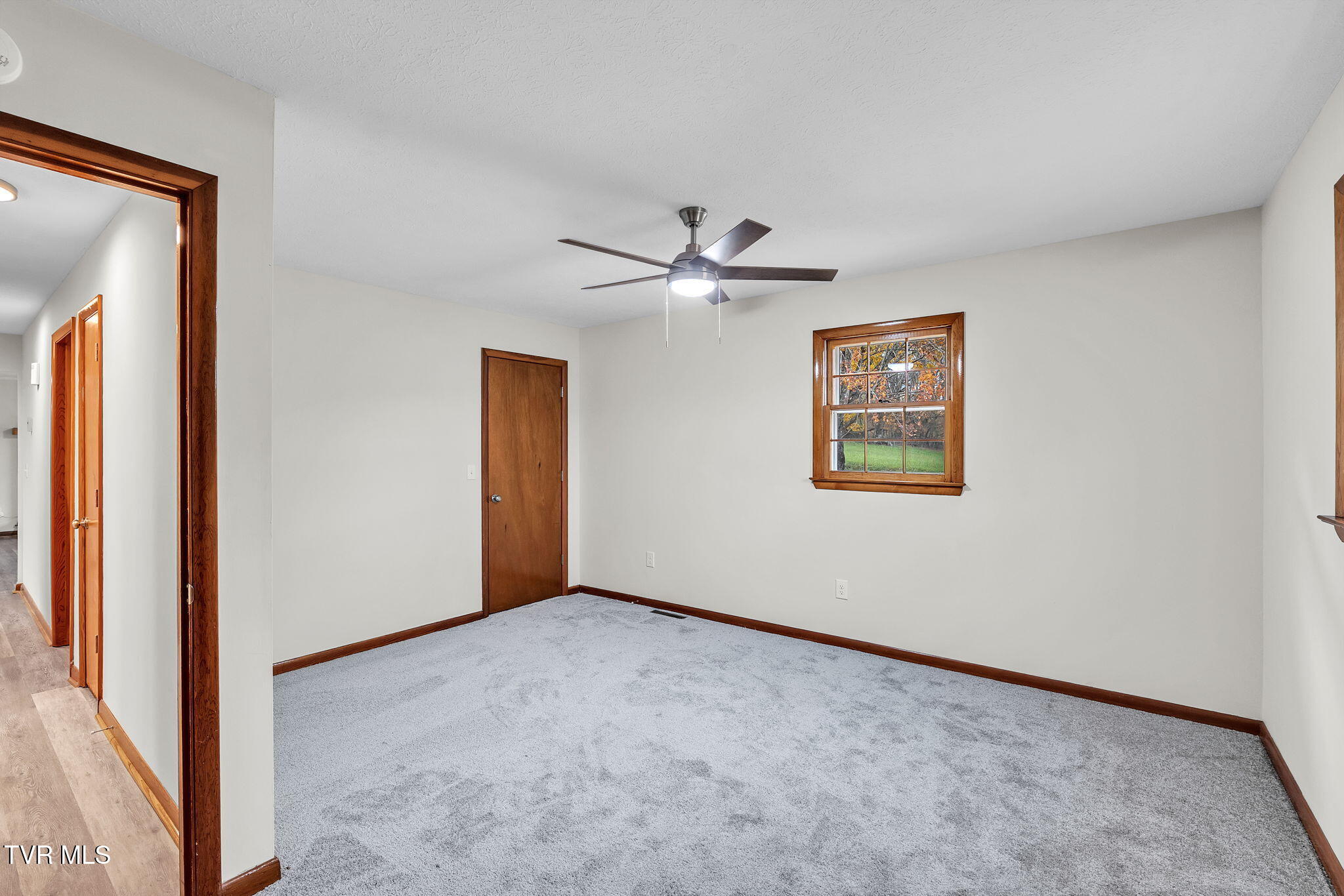 24850 Walden Road Abingdon, VA 24210 - Photo 29 of 38 29-web-or-mls-24850-walden-rd