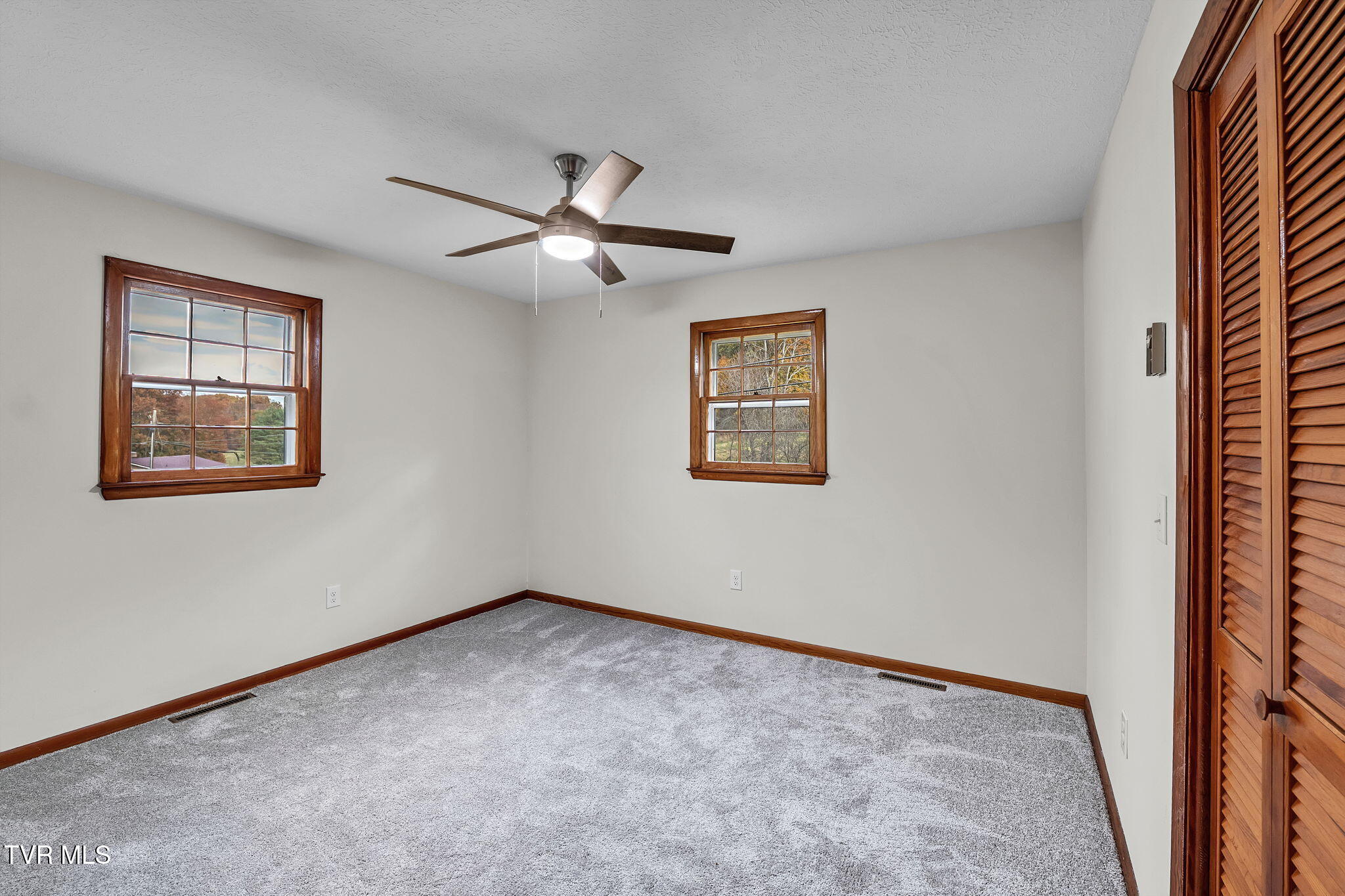 24850 Walden Road Abingdon, VA 24210 - Photo 31 of 38 31-web-or-mls-24850-walden-rd