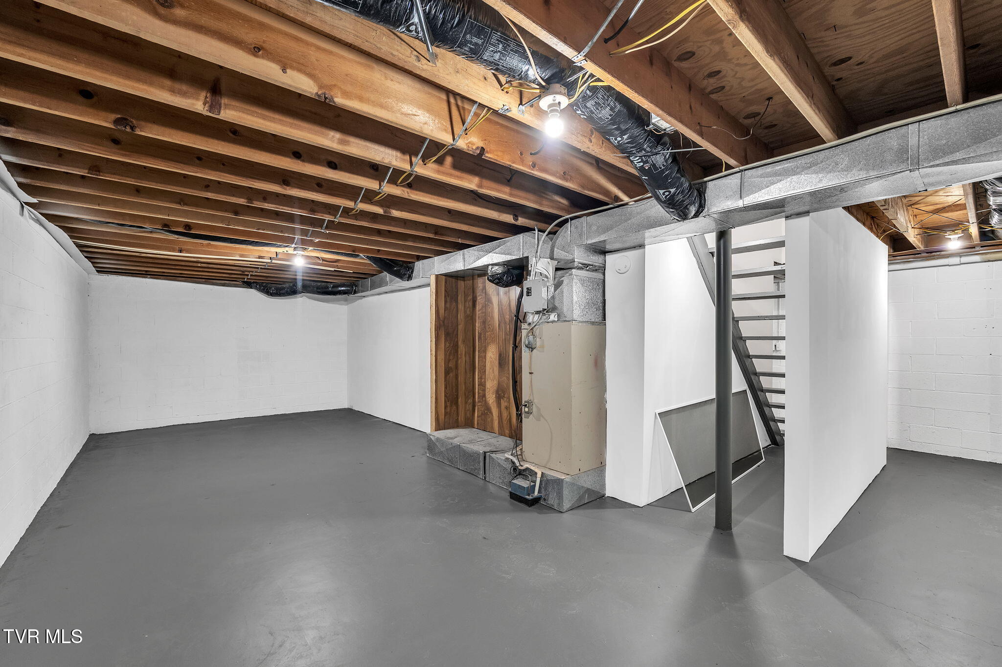 24850 Walden Road Abingdon, VA 24210 - Photo 37 of 38 37-web-or-mls-24850-walden-rd