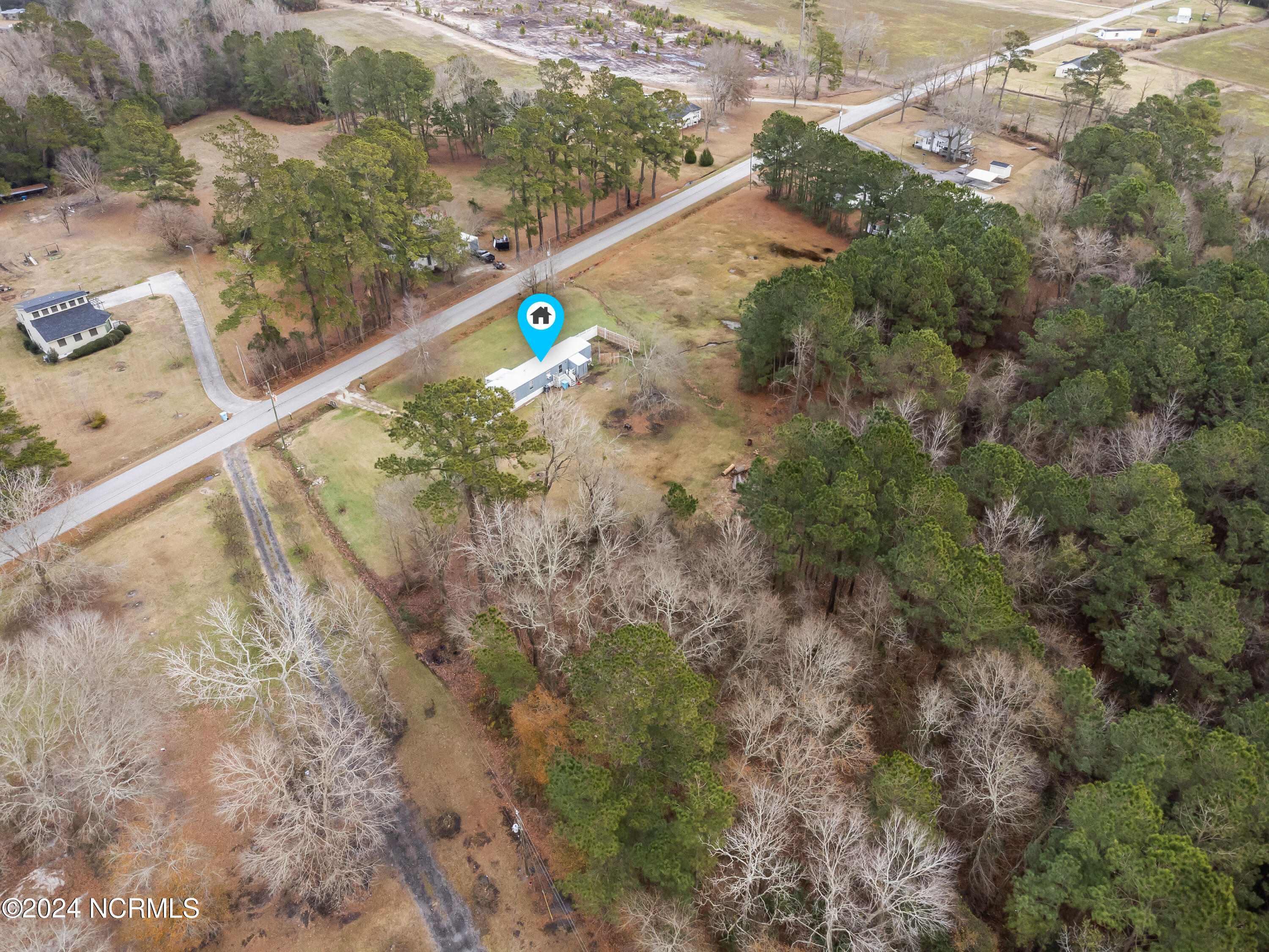 555 Richlands Loop Road Richlands, NC 28574 - Photo 33 of 33 28