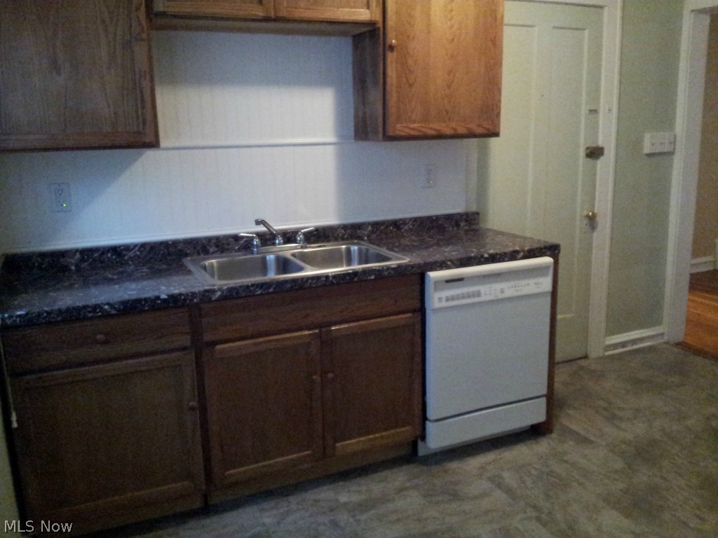 3620 Ingleside Road, Unit DOWN Beachwood, OH 44122 - Photo 8 of 11