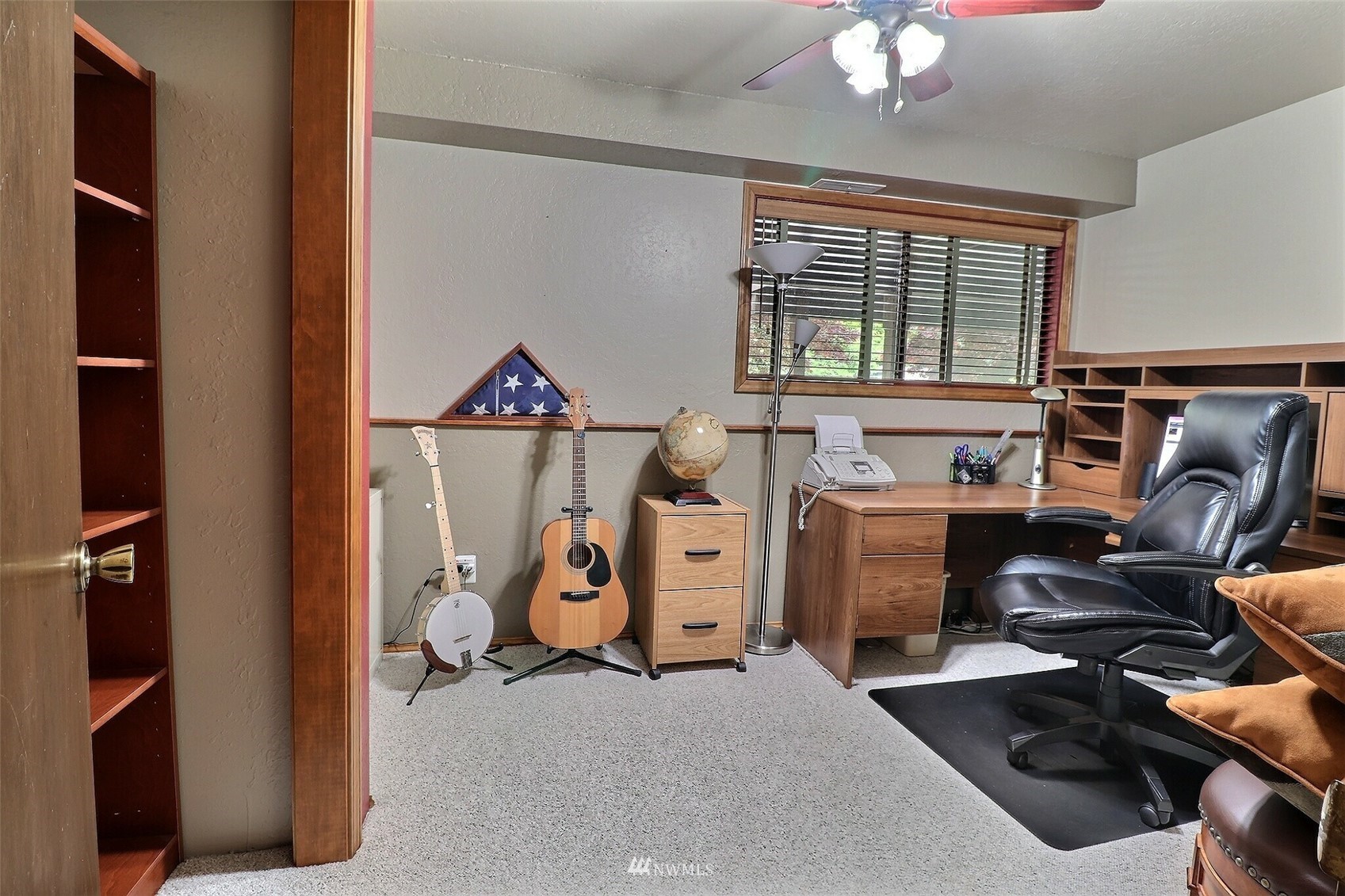 22105 2nd Place West Bothell, WA 98021 - Photo 27 of 37 a view of a room with gym equipment