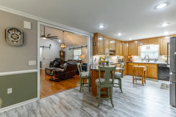 $379,900 | 7354 County Road 44, Dawson, AL 35963