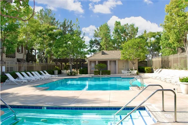 $1,100,000 | 30 Taquitz, Irvine, CA 92602