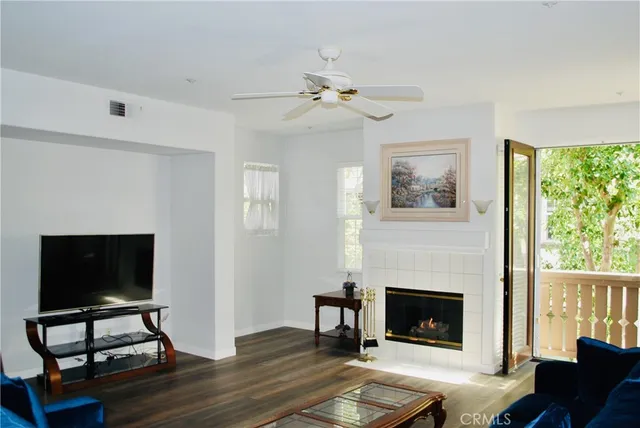 $1,100,000 | 30 Taquitz, Irvine, CA 92602