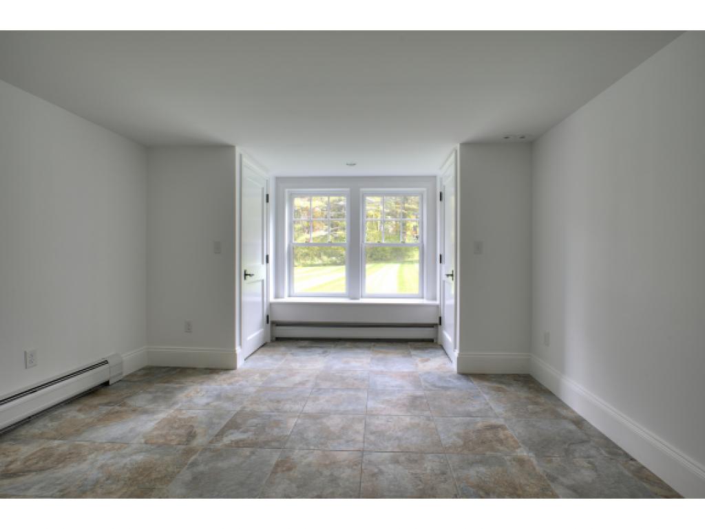 235 Exeter Road Hampton Falls, NH 03844 - Photo 12 of 36