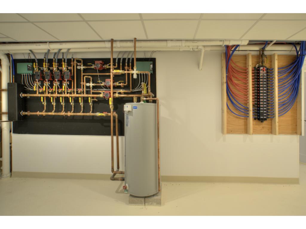 235 Exeter Road Hampton Falls, NH 03844 - Photo 16 of 36