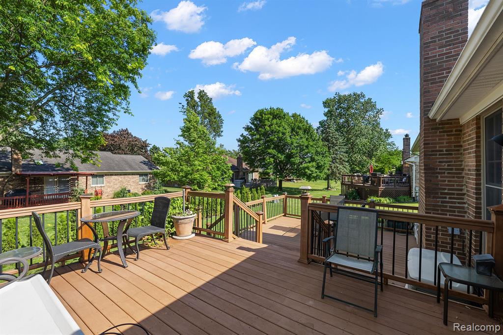 2093 Cumberland Road Rochester Hills, MI 48307 - Photo 12 of 58