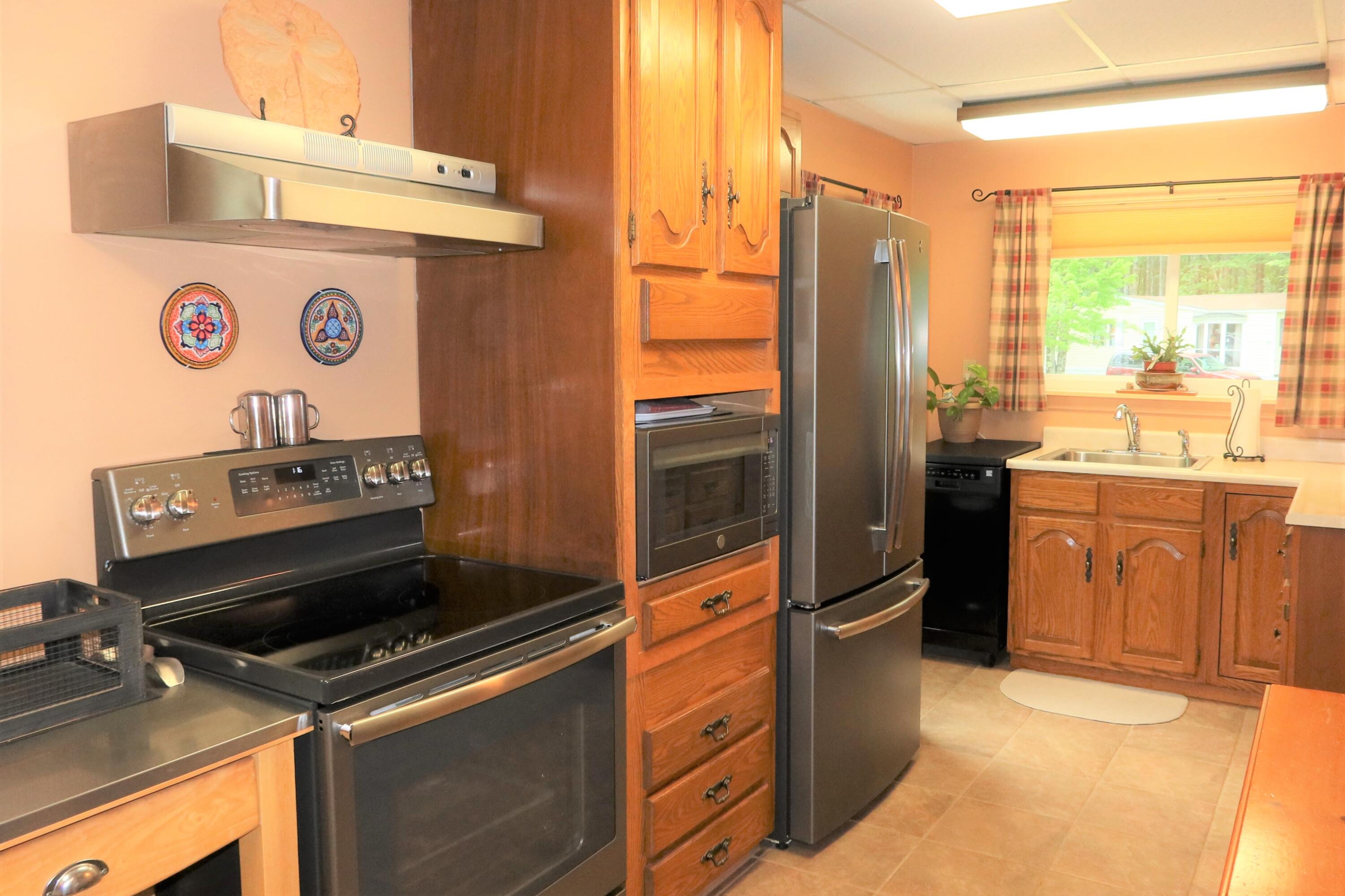164 6 Rod Road Fairfield, ME 04937 - Photo 29 of 52 kitchen 9