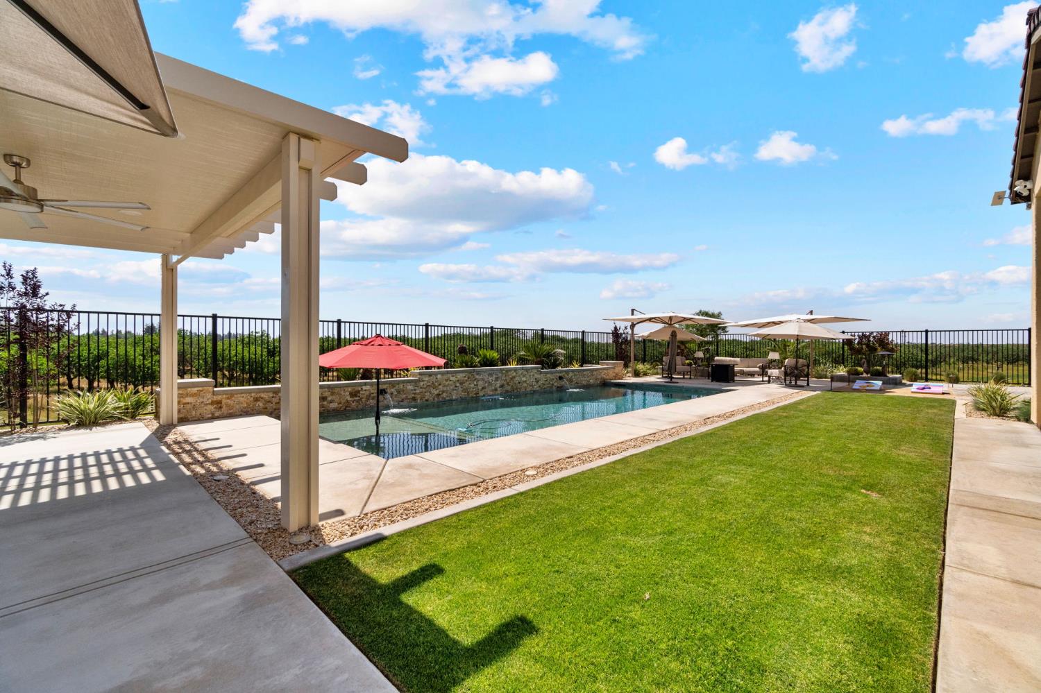 974 Ridgeline Road Madera, CA 93636 - Photo 42 of 55