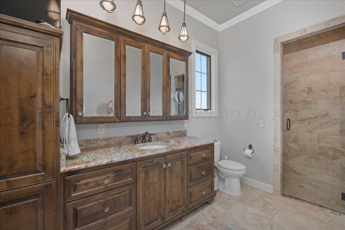 103 Ranch Parkway Canyon, TX 79015 - Photo 22 of 104 22-1st Primary Bathroom