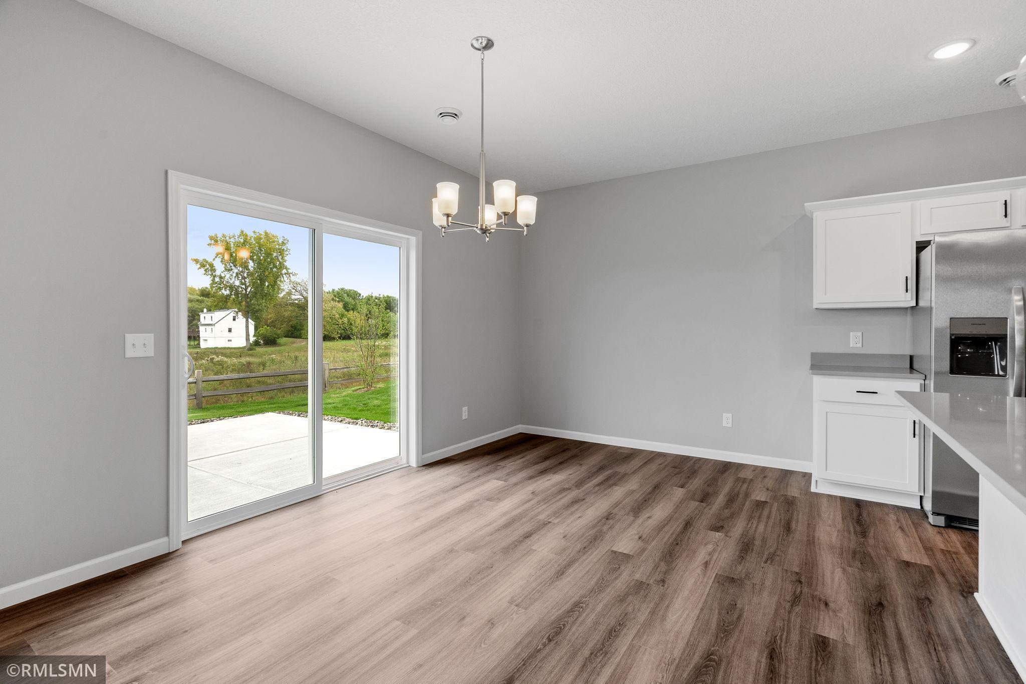 10592 Goodview Avenue South Cottage Grove, MN 55016 - Photo 6 of 22