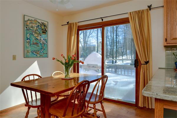 43 Wayside Road Westborough, MA 01581 - Photo 8 of 28 Gallery Image 8