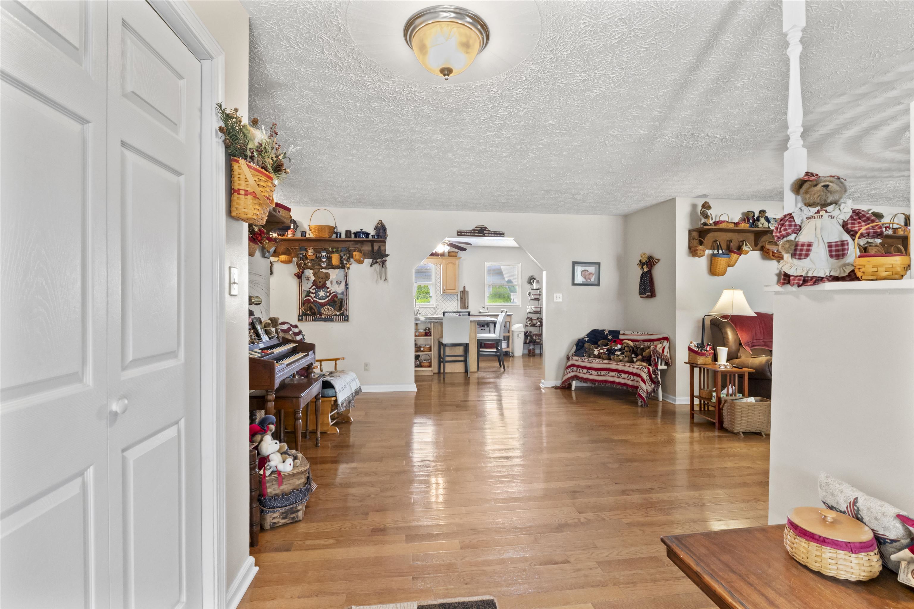 203 Keith Street Raceland, KY 41169 - Photo 5 of 37