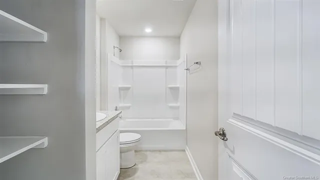 $232,500 | 4003 Savannah Oaks Drive, Lake Charles, LA 70607