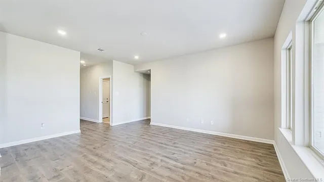 $232,500 | 4003 Savannah Oaks Drive, Lake Charles, LA 70607